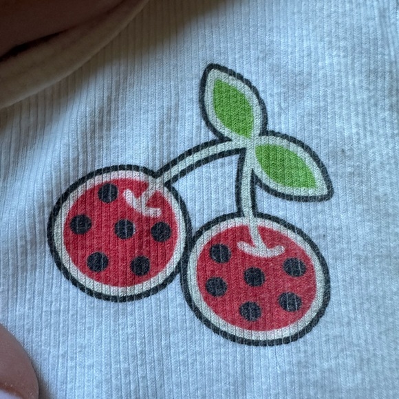 Hello Kitty Tank Top - Picture 3 of 3